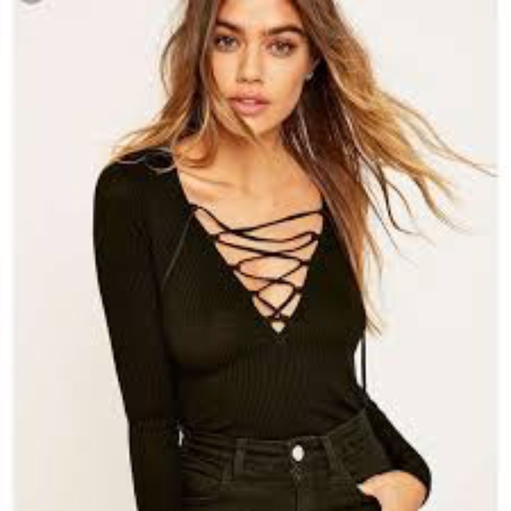Project T social Black lace up top